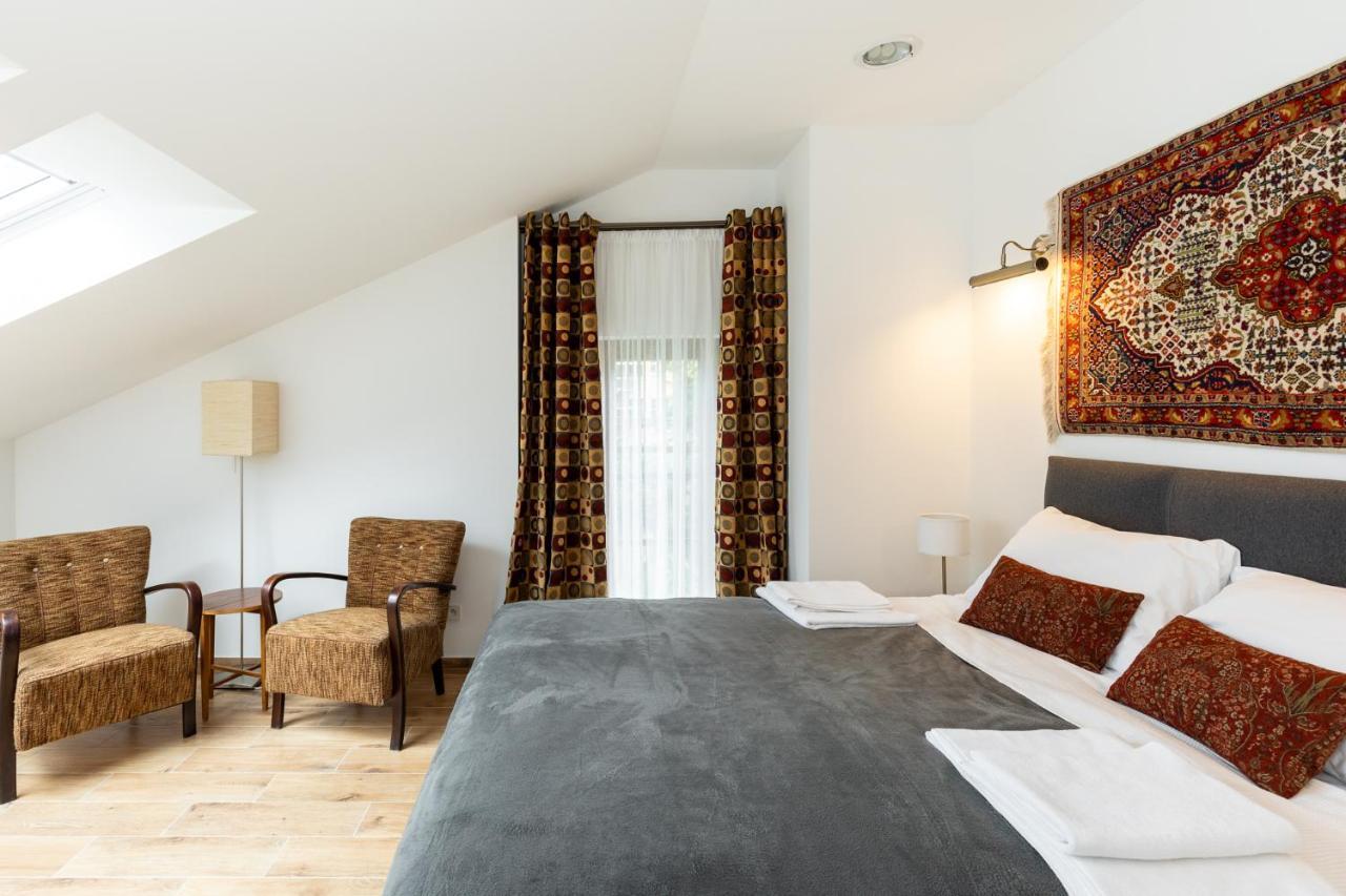 Palac Zieleniewskich Apartamenty Sw Marka 31 Cracovie Extérieur photo