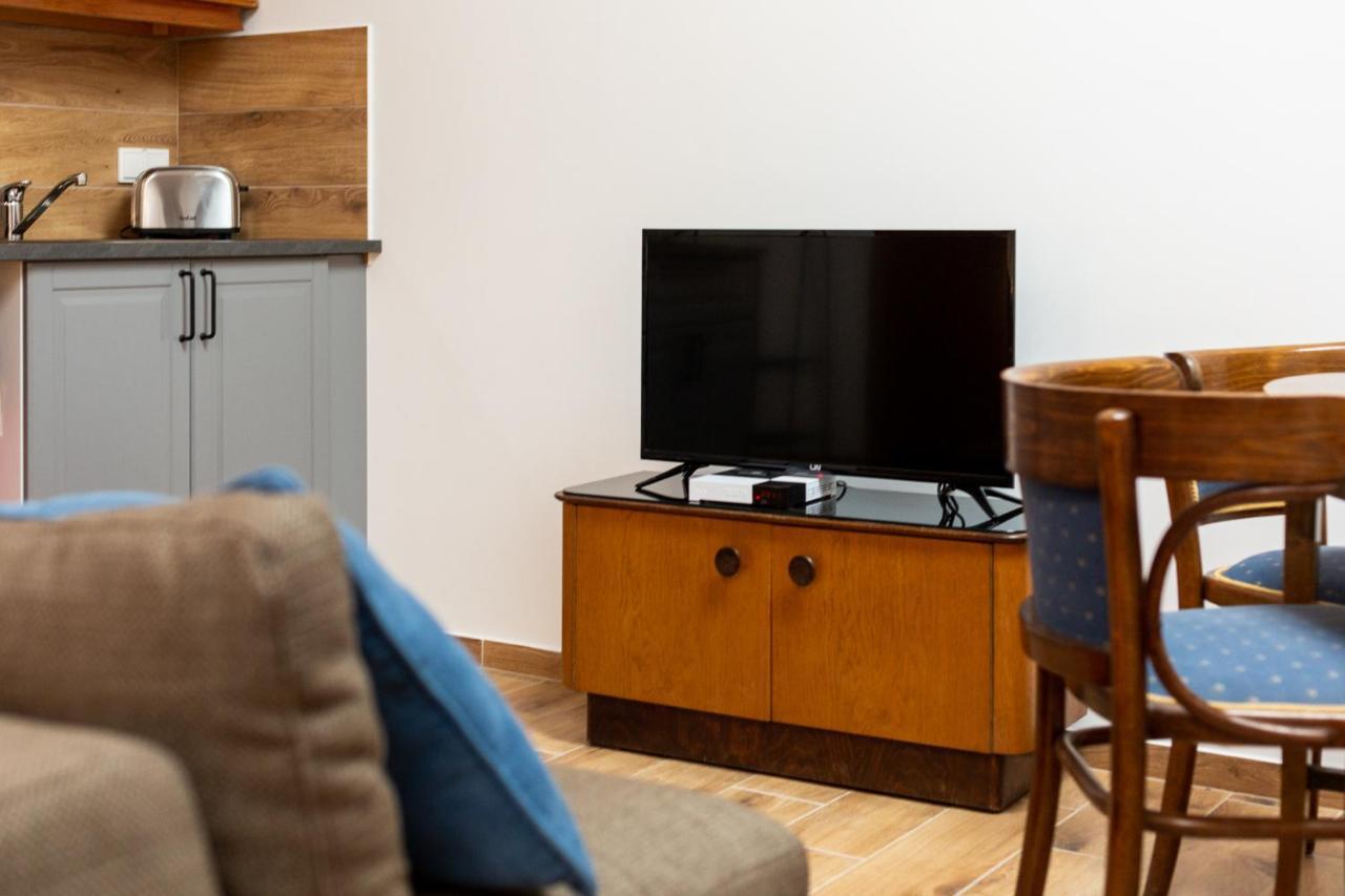Palac Zieleniewskich Apartamenty Sw Marka 31 Cracovie Extérieur photo