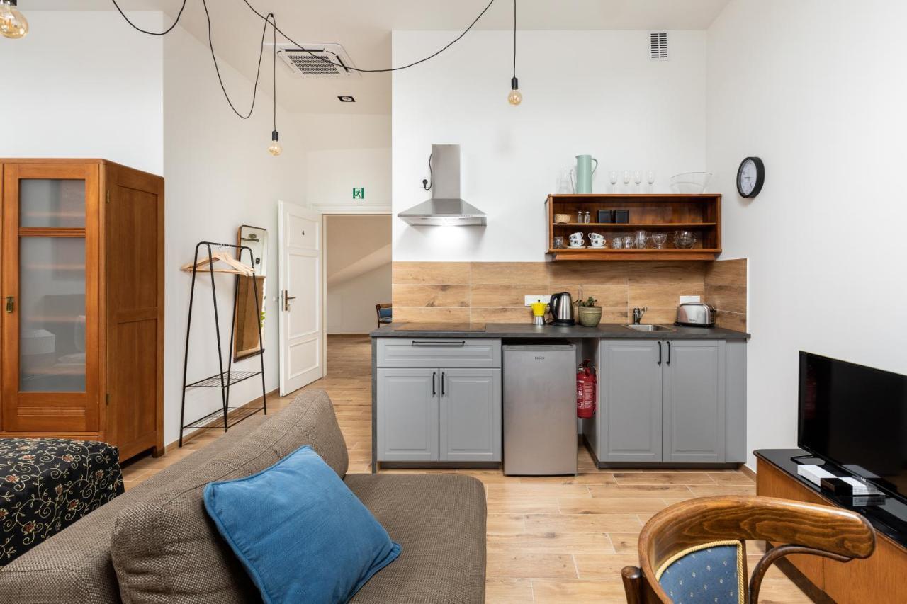 Palac Zieleniewskich Apartamenty Sw Marka 31 Cracovie Extérieur photo