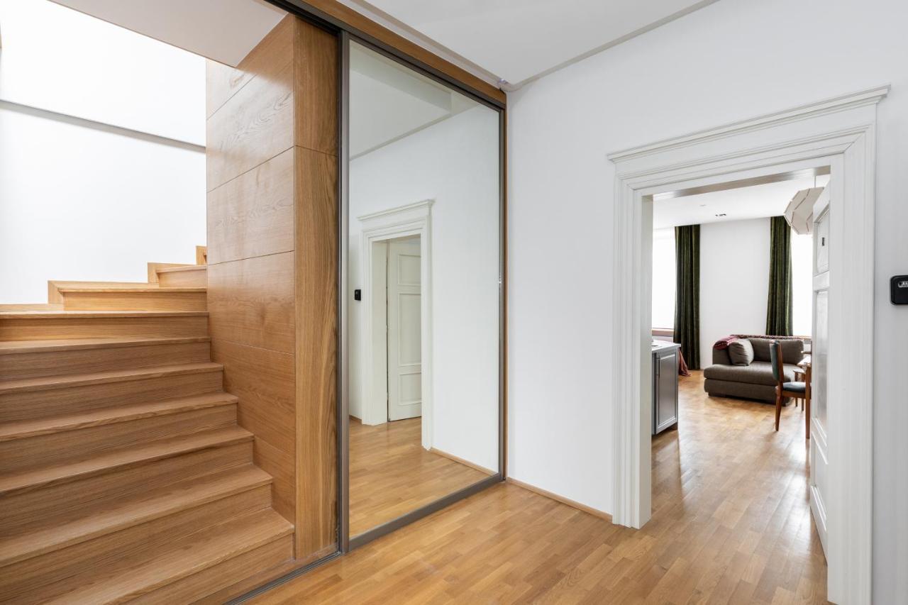 Palac Zieleniewskich Apartamenty Sw Marka 31 Cracovie Extérieur photo